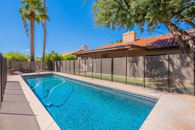 Photo - Scottsdale Ranch - Three Bedrooms and POOL!