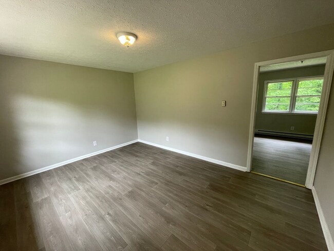 Photo - 1829 Quail Run Dr