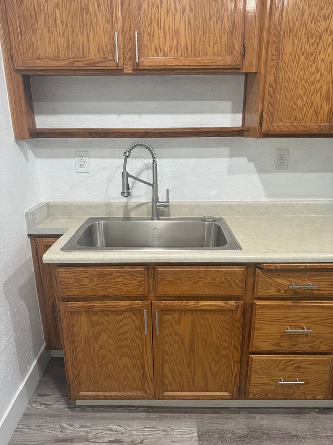 Photo - 3000-3002 West St Unidad 3002