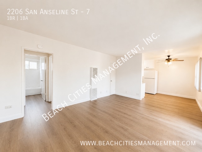 Building Photo - 2206 San Anseline Ave Unit 7