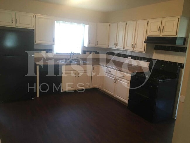 Photo - 410 S Villa Ave