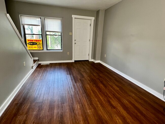Photo - 18 4th St