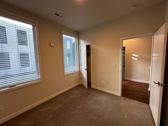 Photo - 6642 SE 16th Ave