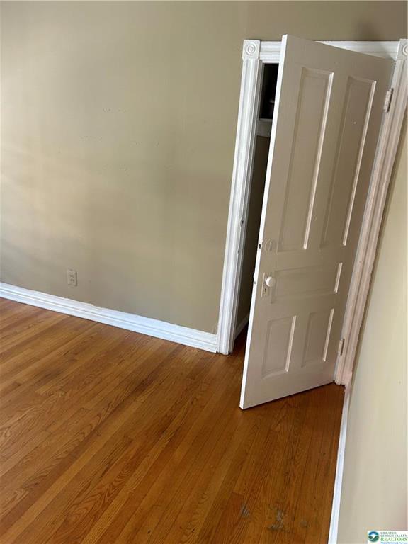 Photo - 922 W Court St