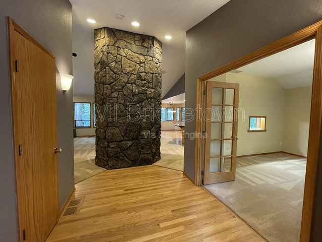 Photo - 11011 S Southridge Dr