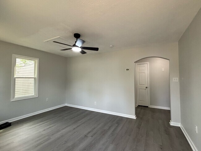 Photo - 209 Gertrude St