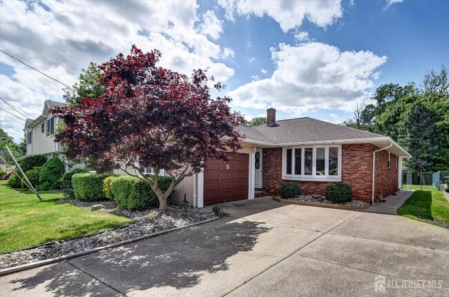 Building Photo - 5 Hilltop Ave