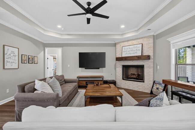 Photo - Fabulous Homes in Miller's Glenn