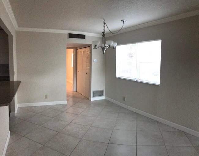 Photo - 486 Brittany K