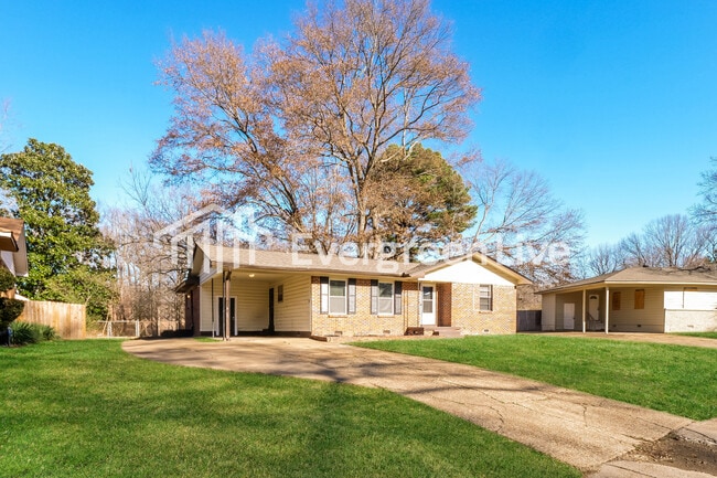 Photo - 3174 Beauchamp Dr