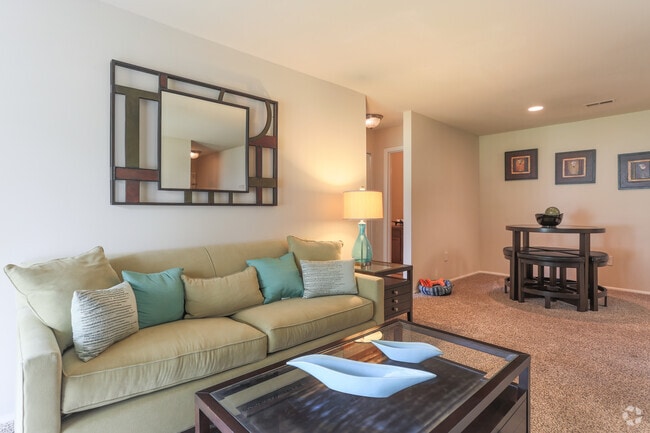 2BR,2BA,-934SF Bristle Bay