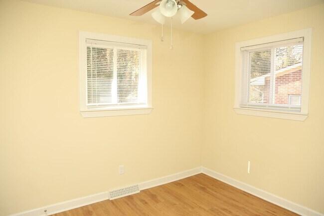 Photo - 608 Rockcreek Rd Unidad Apt #A