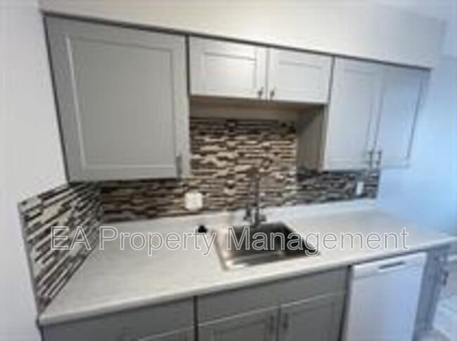 Photo - 12809 Dorado Dr SE