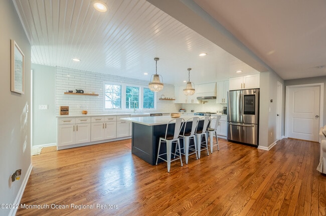 Photo - 624 Chicago Blvd