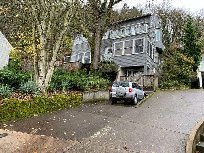 Photo - EE1306 (HOLD FUNDS) Unit #A