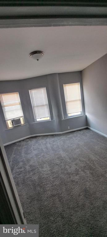 Photo - 2427 Federal St