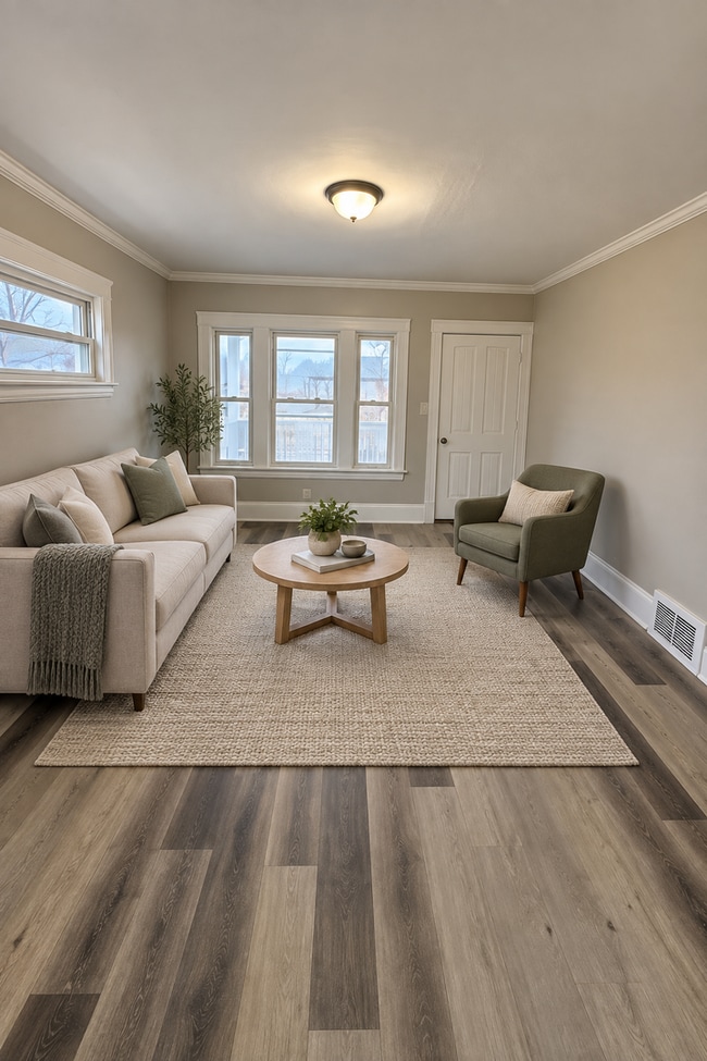 12531 Forest Ave Unit 2