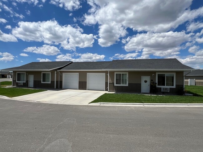 Home Run Patio Home Apartments