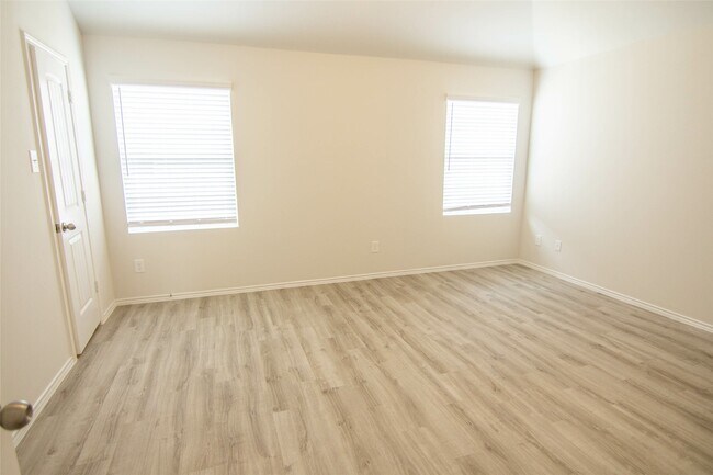 Photo - 18558 Rock Flats Ravine Dr