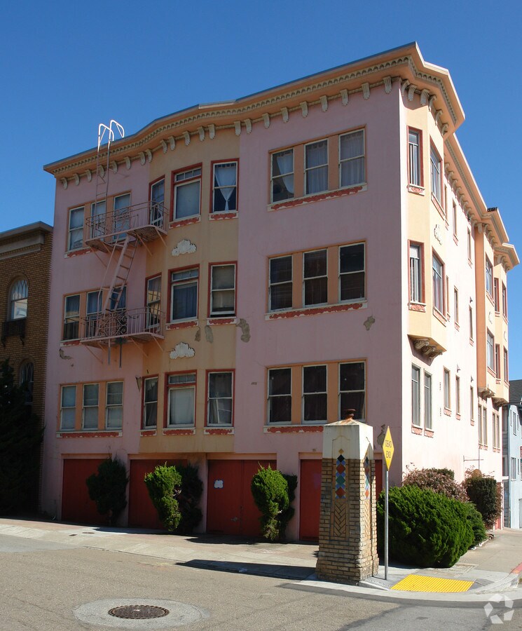 Photo - 1880 Fulton St Apartments