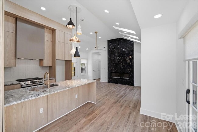Photo - 1840 Merriman Ave