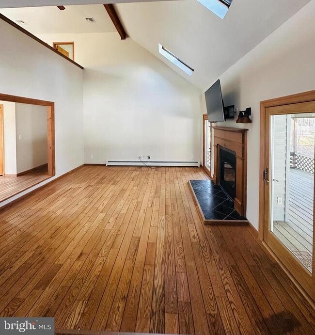 Photo - 15 Cherrywood Dr