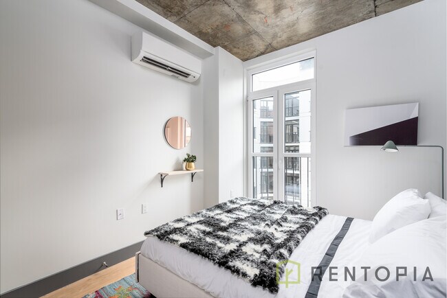 Photo - 340 Evergreen Ave