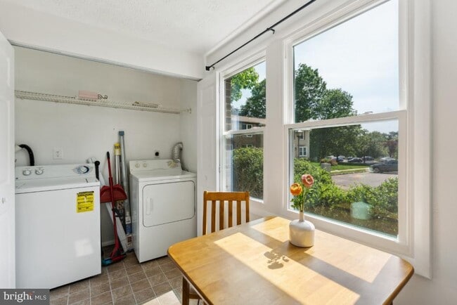 Photo - 5543 Hecate Ct