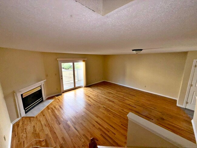 Photo - 34 Ivy Grove Ct Unit 34