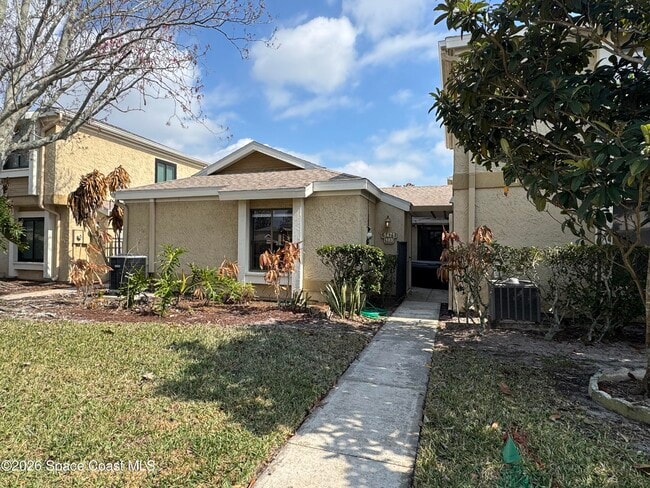 Photo - 1471 Sheafe Ave NE