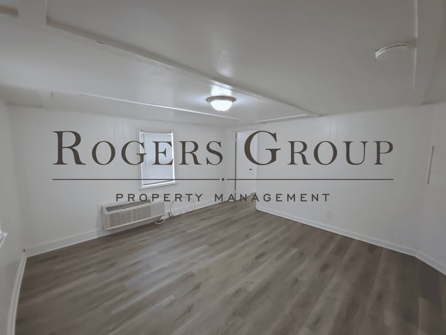 Photo - 215 Mineral Springs Rd