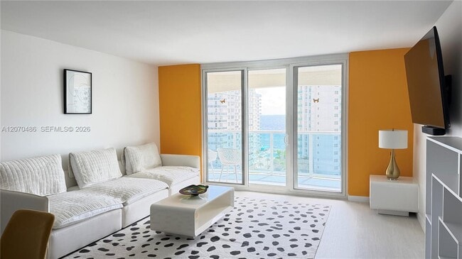 Building Photo - 3800 S Ocean Dr Unit 1118