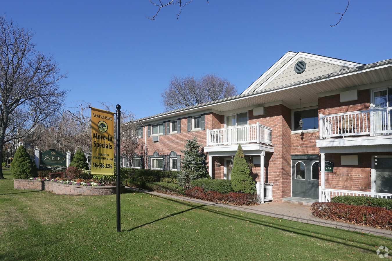 Fairfield Estates At Farmingdale Village - Fairfield Estates At Farmingdale Village