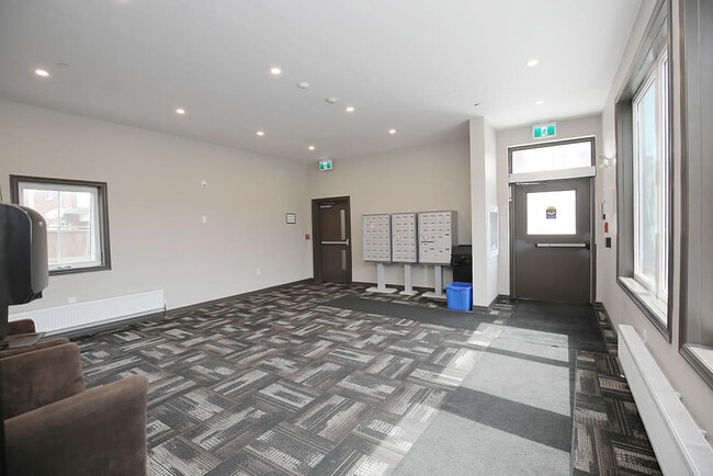 Photo - 14 Front St N Unité NiagaraStudent Living