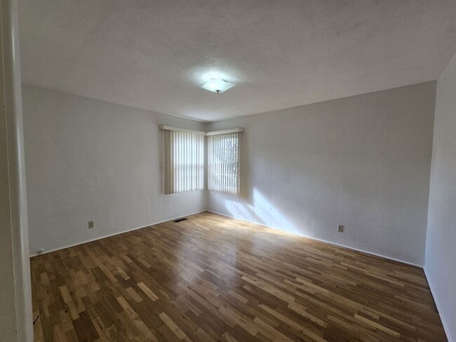 Photo - 1844 NW Keasey St