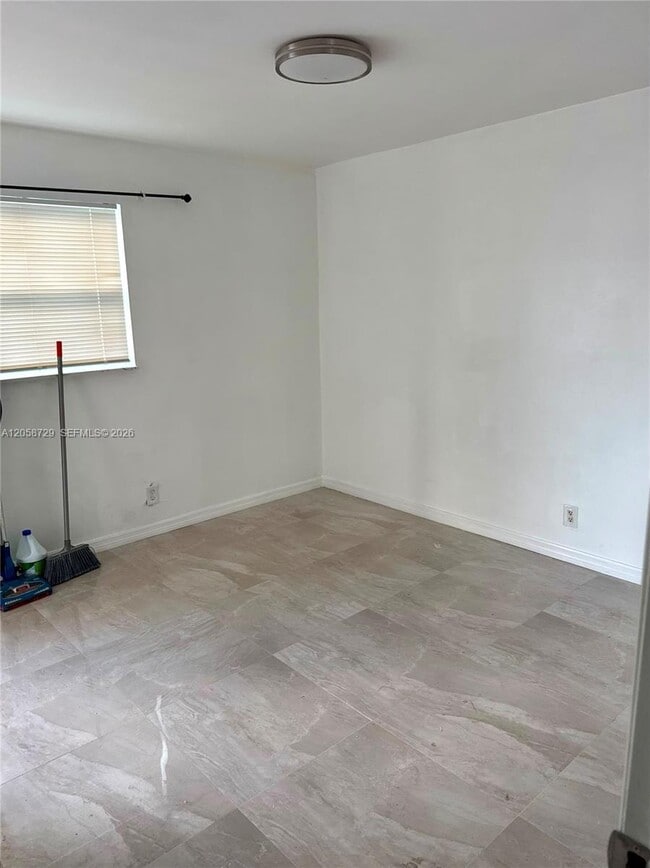 Photo - 6201 SW 37 Ct Unit 1A