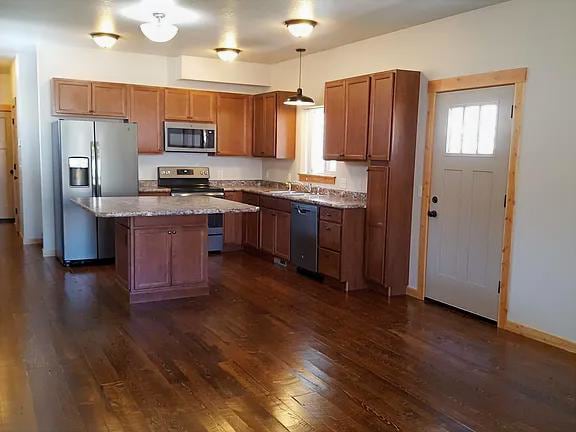 Photo - 2025 Mount Ave