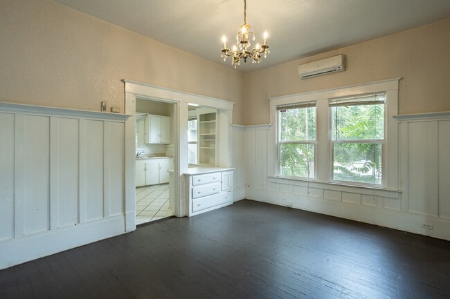 Photo - 278 Humboldt Ave