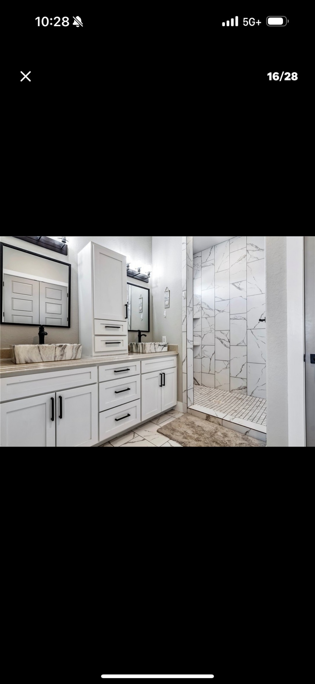 Photo - 360 Club Oak Ln