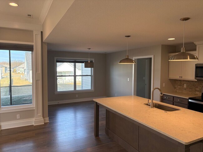 Photo - 3 Bedroom Single Family Home - Available for Rent!