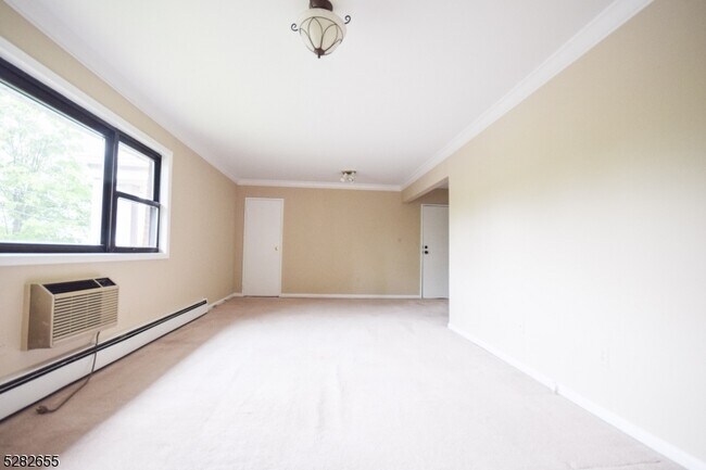 Photo - 1 Colonial Dr Unit 1B
