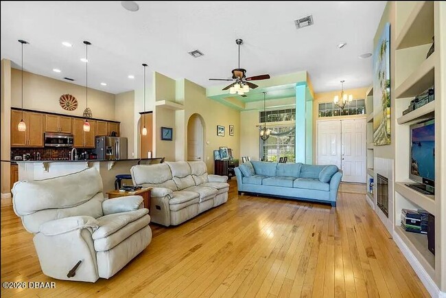 Photo - 720 Keaton Pkwy