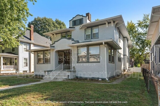 Photo - 3039 N Delaware St