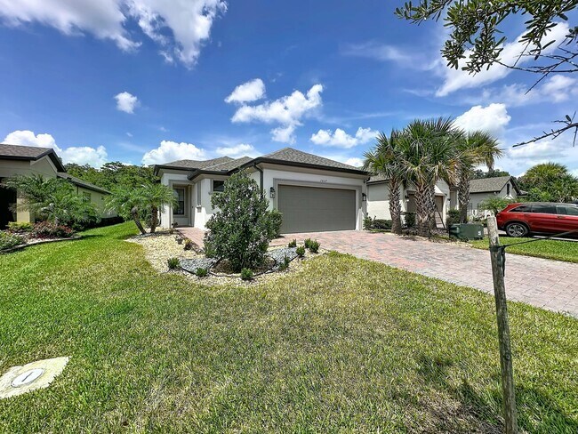 Photo - 1057 Umbria Dr