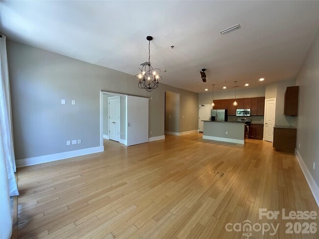 Photo - 3100 N Davidson St Unidad 203
