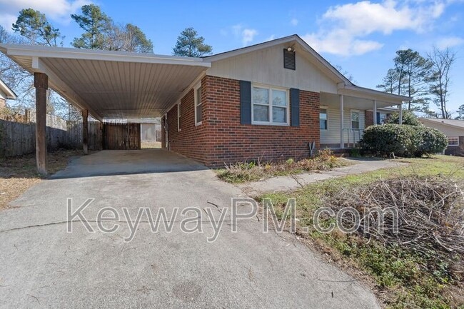 Photo - 4553 Hillside Dr