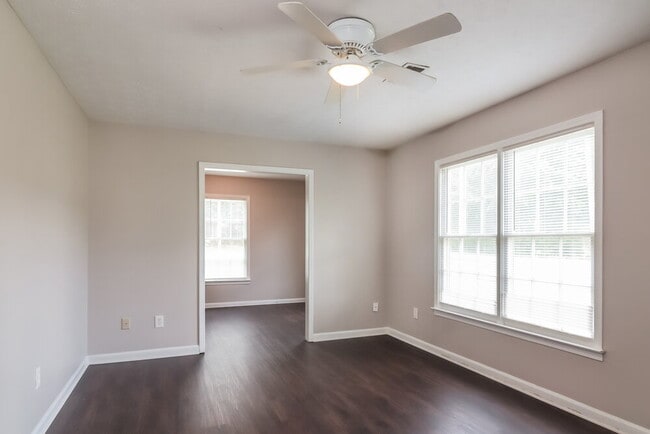 Photo - 395 Wilson Rd