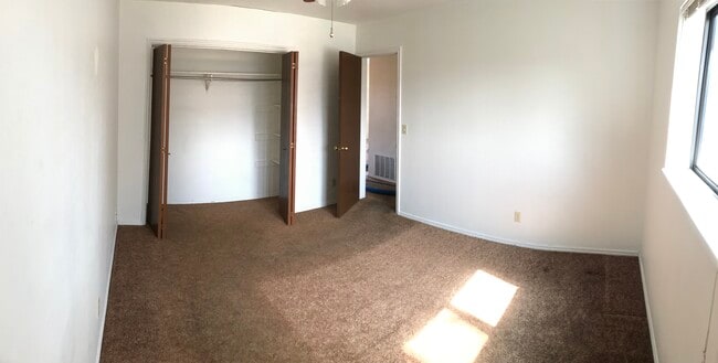 Photo - Logan 4-plex Unit 3 Up
