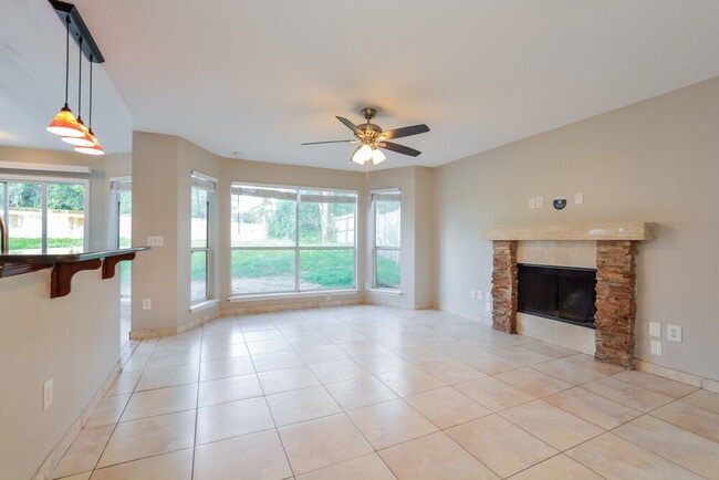 Photo - 2233 Grand Tree Ct