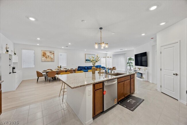 Photo - 7411 Legacy Pt St